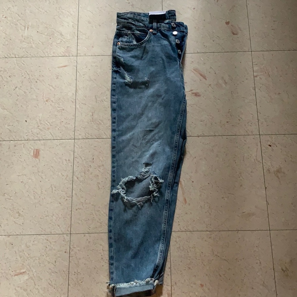 H&M boyfriend jeans brand new!